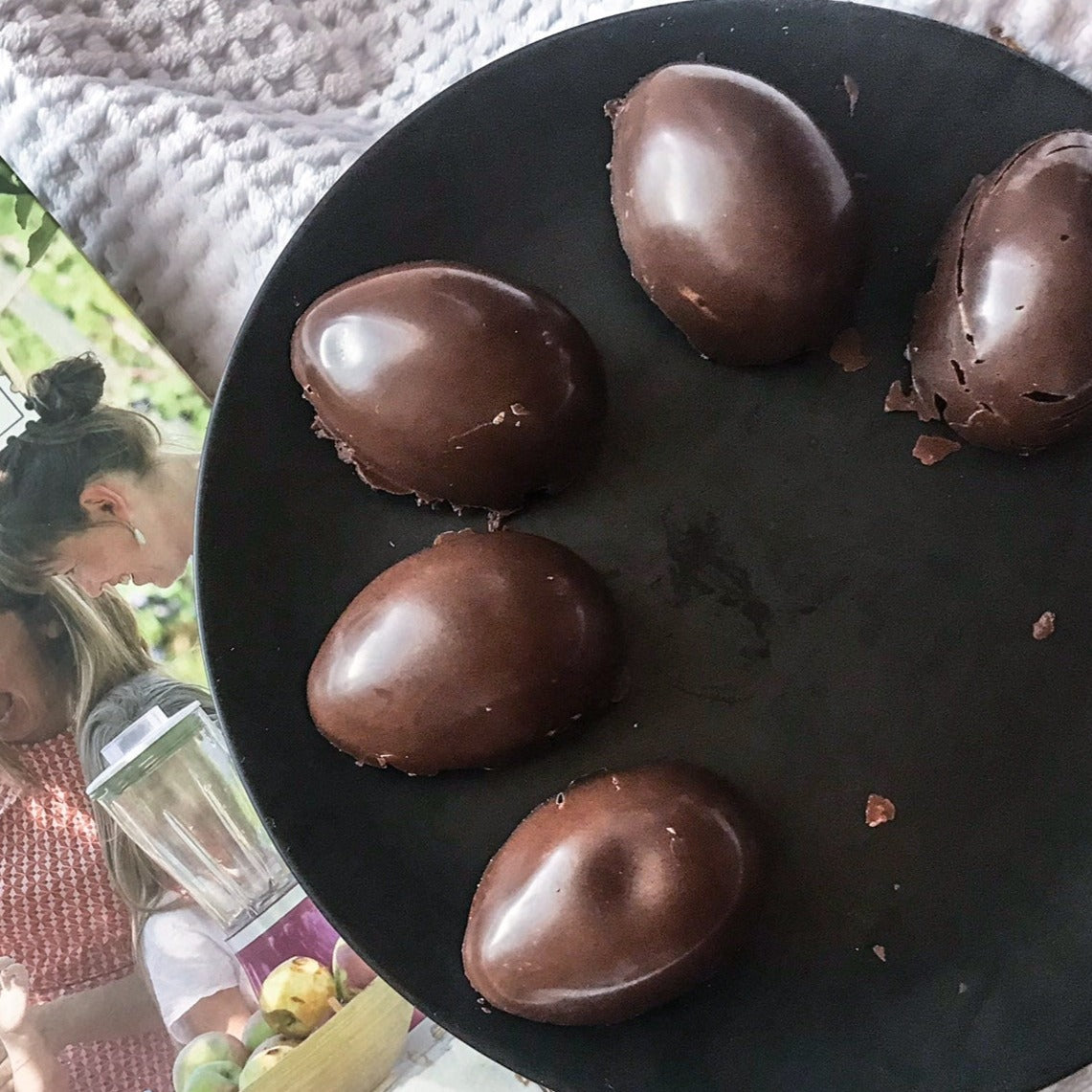 Szilikon csokitojásforma