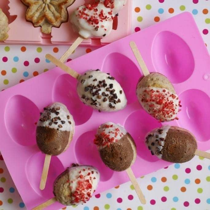 Szilikon csokitojásforma